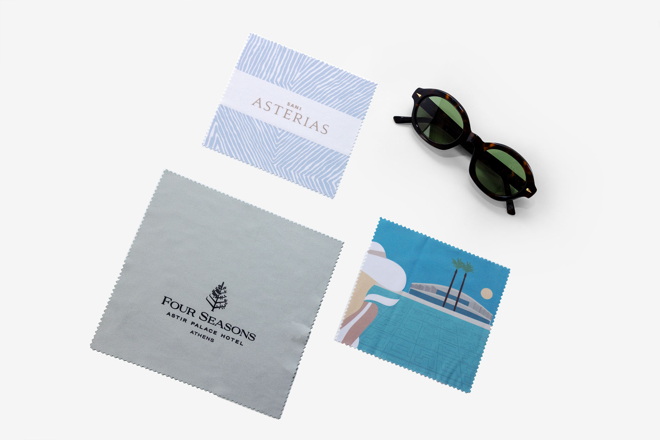 cleaning lens cloth sani resort