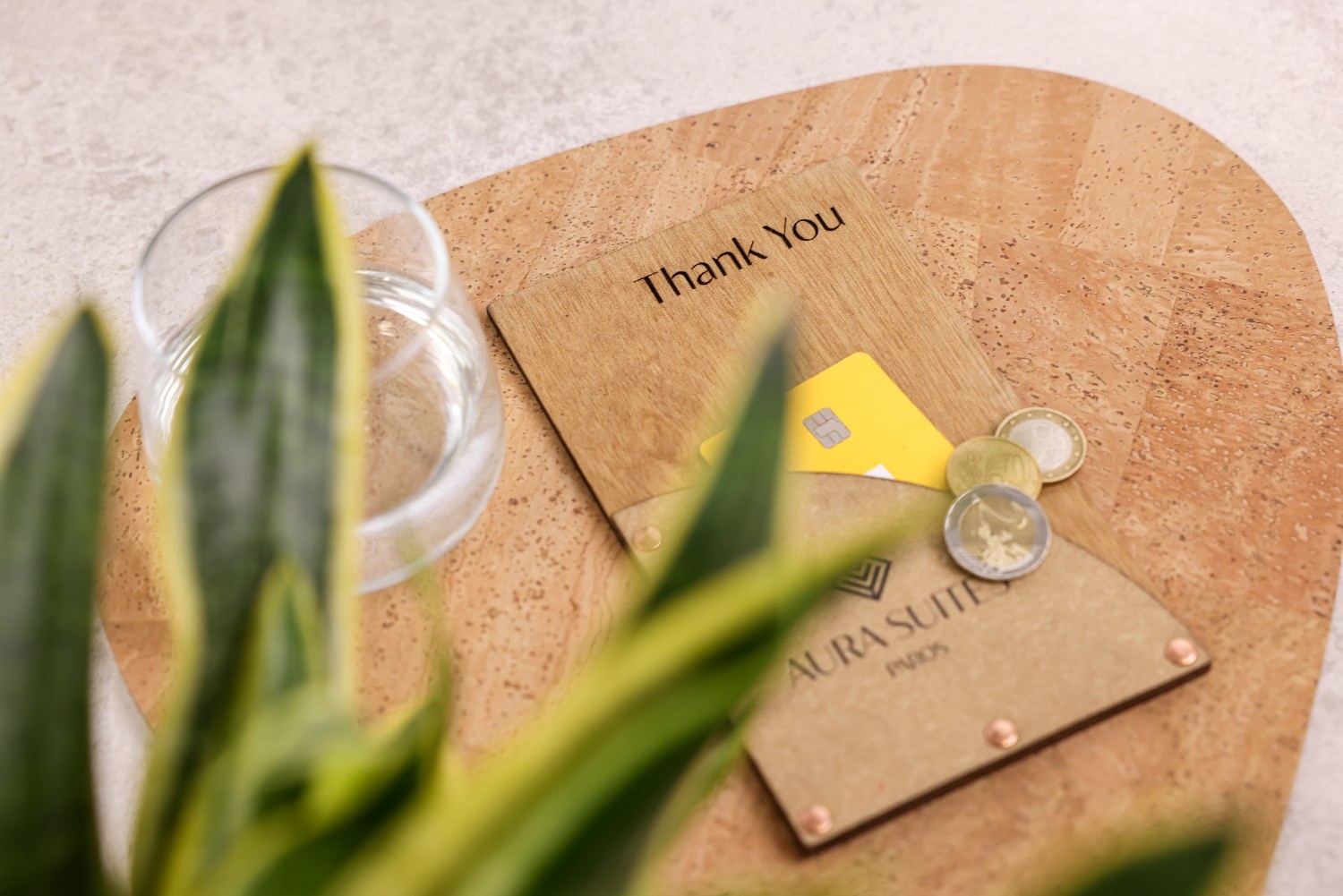 board bill folder aura suites