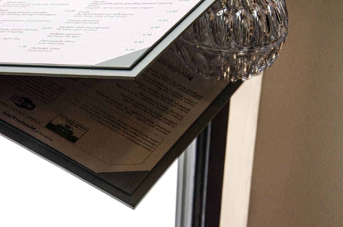 board menu food sardelaki