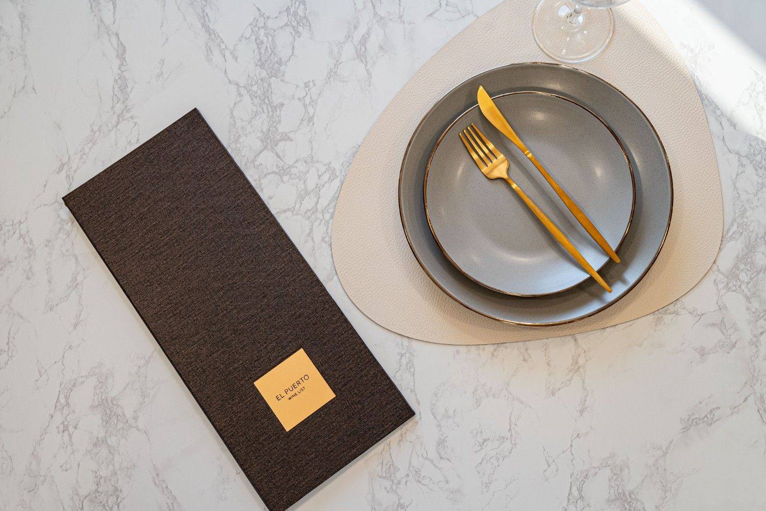 hard cover menu wine el puerto