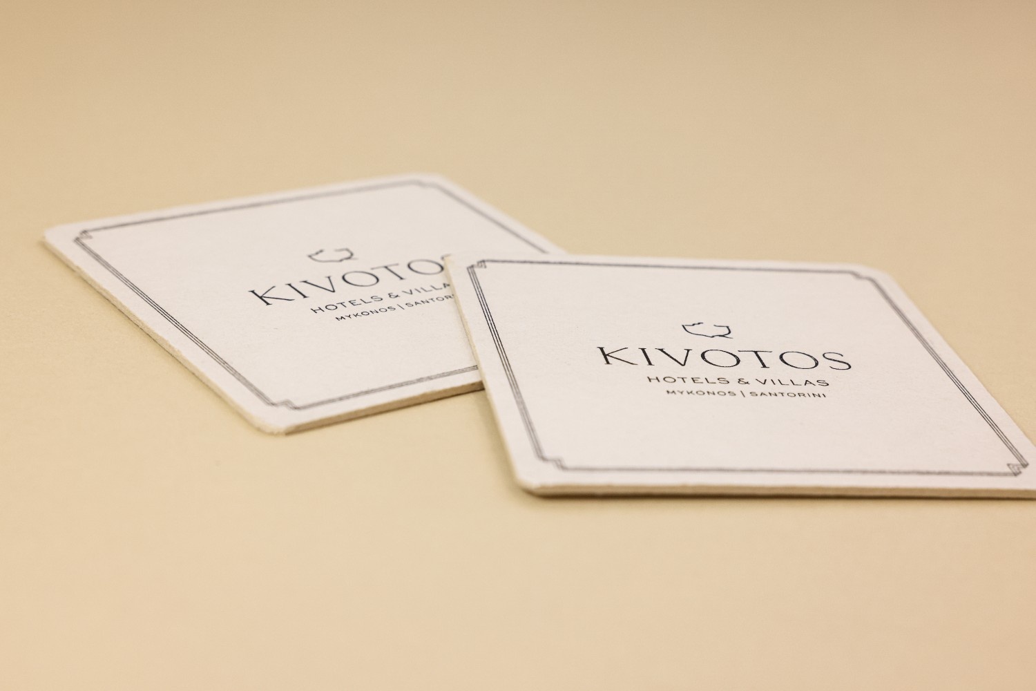 soft coaster maroondoor kivotos